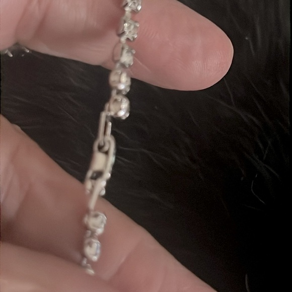 Coming up... Stunning RARE Vintage Crystal Art Deco Necklace - Picture 6 of 8